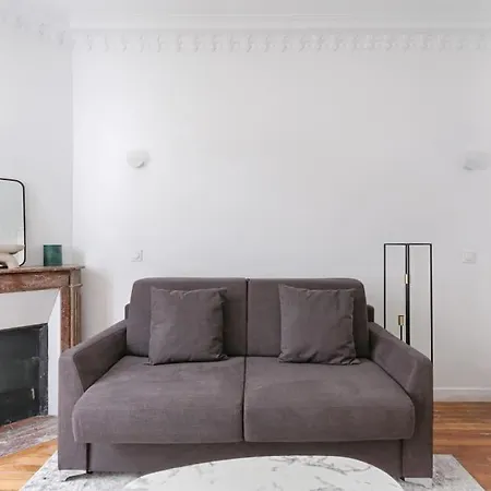 Daire Montmartre/natier : Cosy 2p *